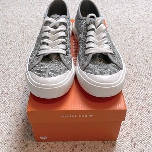 Rocket Dog Womans converse sneaker